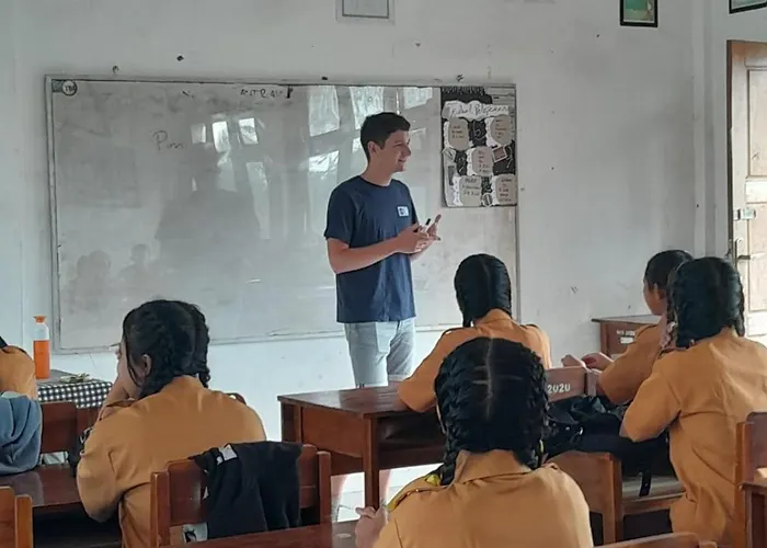 Edu "hotel Educational" *